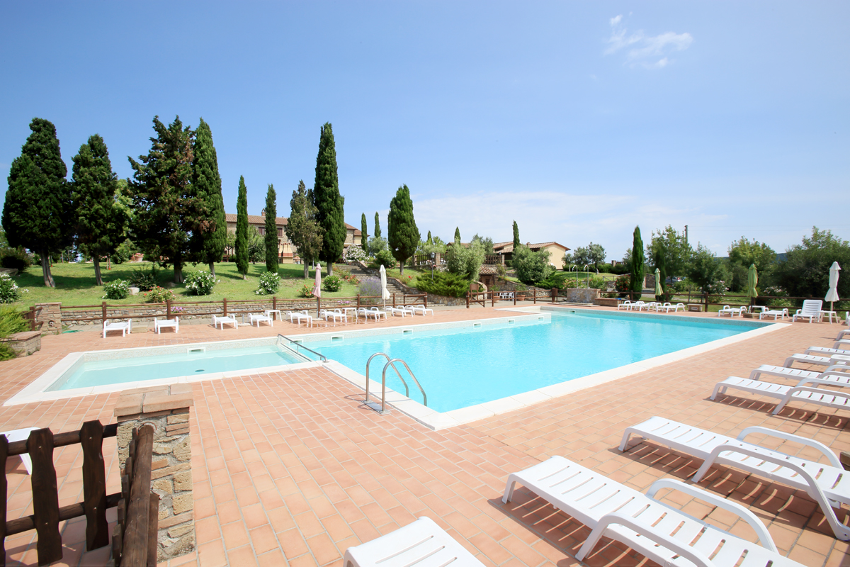 Agriturismo San Giorgio I-TOS-LIV-003